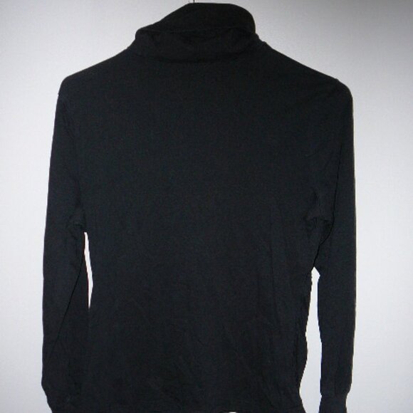 2 a Tee Women's Black Turtleneck Long Sleeve Top-Size Medium - Picture 1 of 3